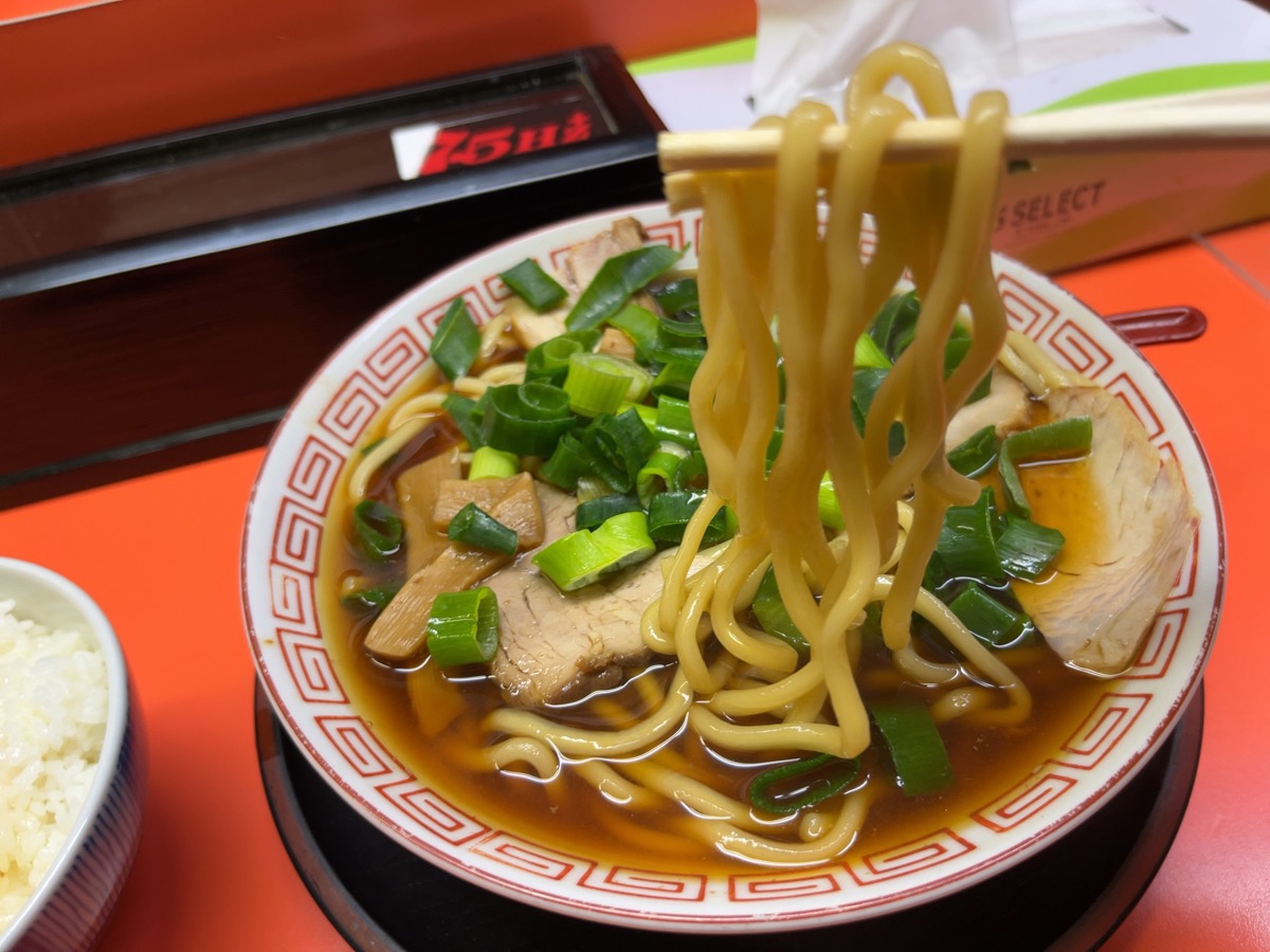 麺屋7.5Hz+・高井田ラーメン