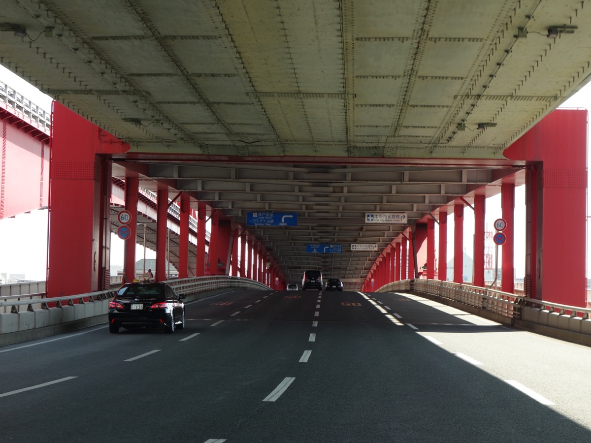 神戸大橋
