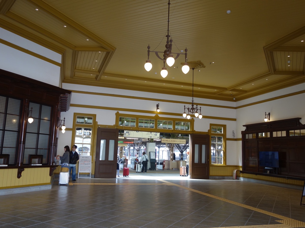 JR門司港駅
