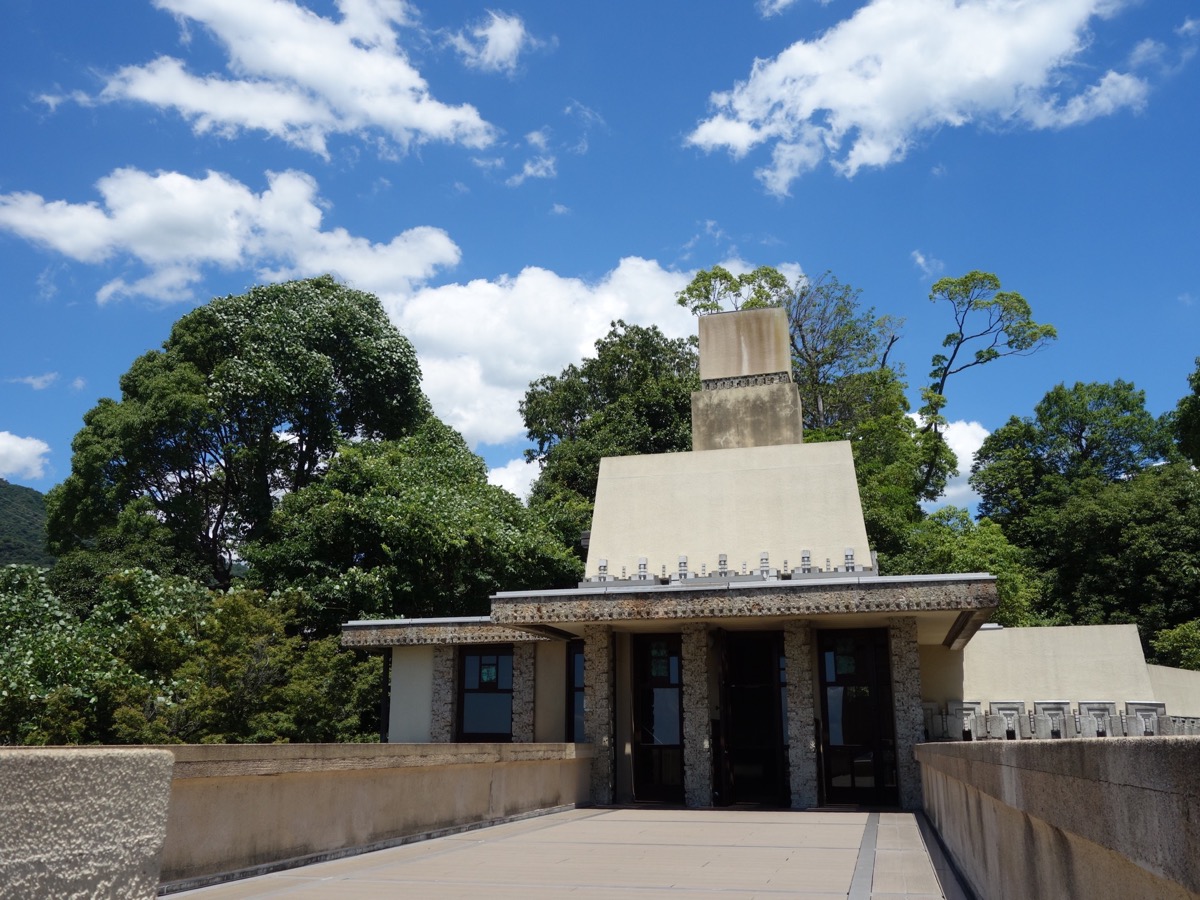 ヨドコウ迎賓館（旧山邑家住宅）