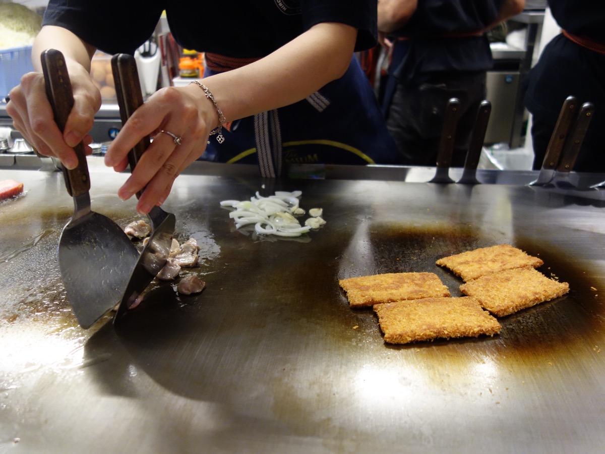 越田本店・広島お好み焼き