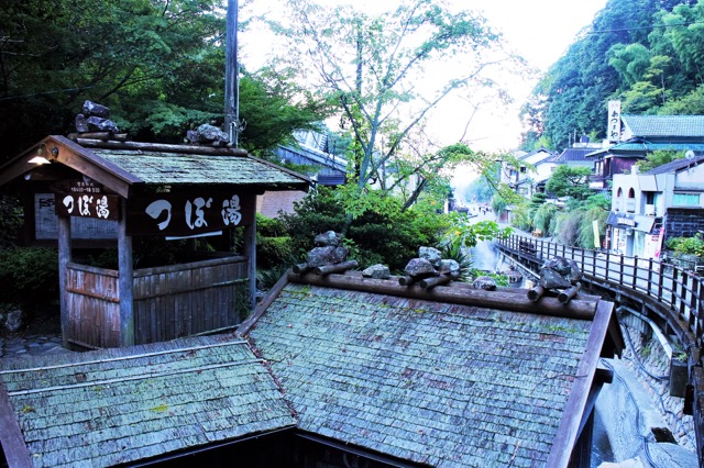 湯の峰温泉