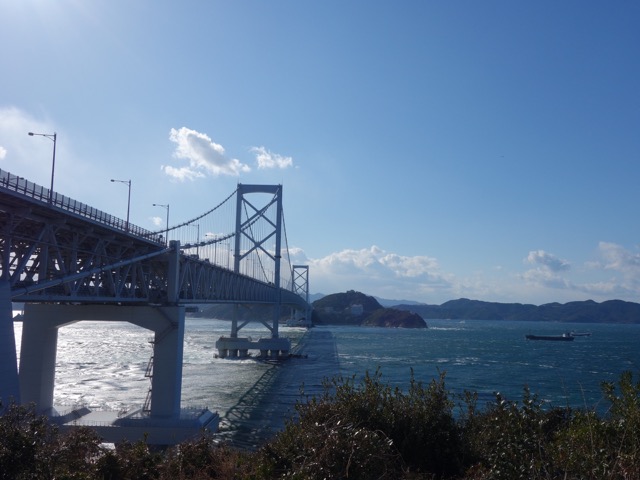 大鳴門橋
