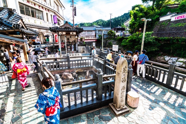 湯村温泉・荒湯