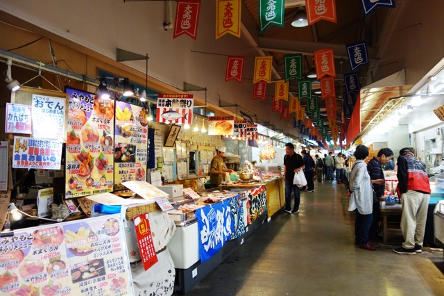 清水魚市場「河岸の市」