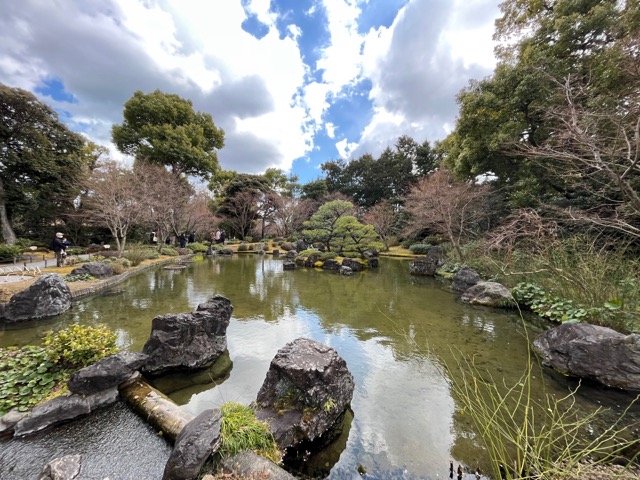 城南宮・しだれ梅と椿まつり