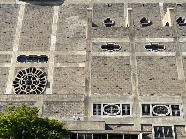 カトリック幟町教会（世界平和記念聖堂）