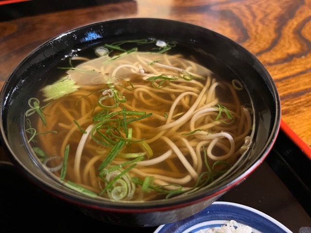 本家尾張屋・衣笠丼