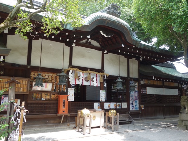 白峯神宮