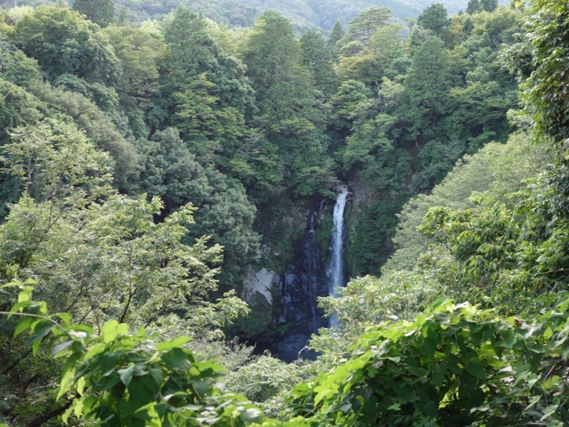 八反の滝