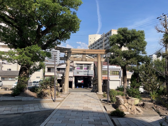 八宮神社(六宮神社)