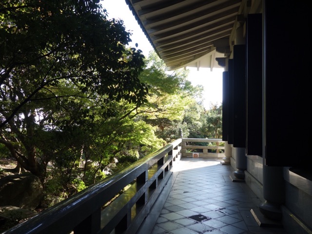白鶴美術館