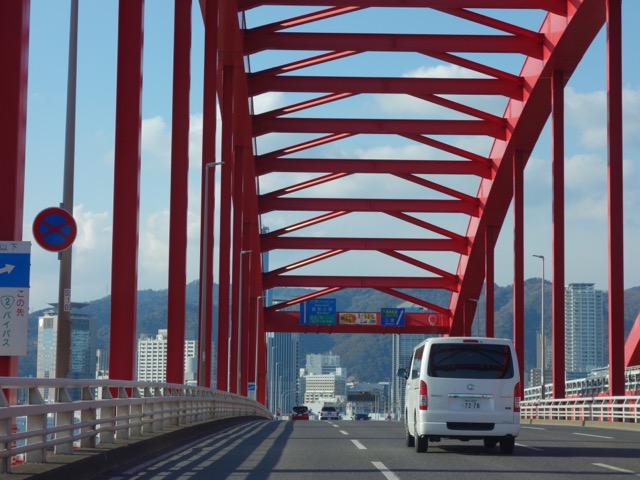 神戸大橋