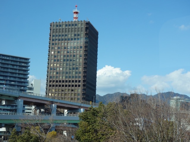 ポートライナー