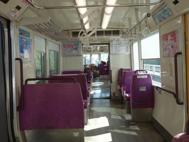 ポートライナー