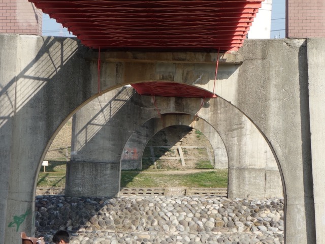 玉手橋