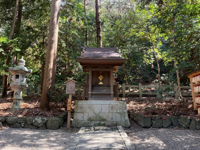 枚岡神社