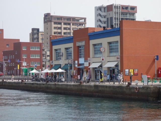 海峡プラザ