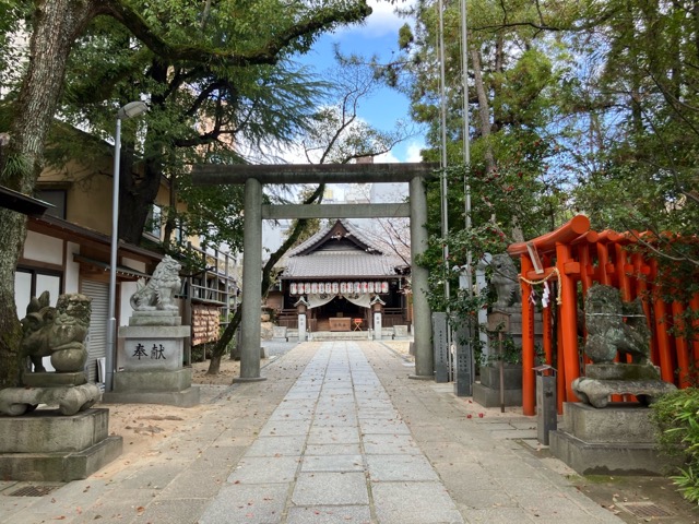 空鞘稲生神社