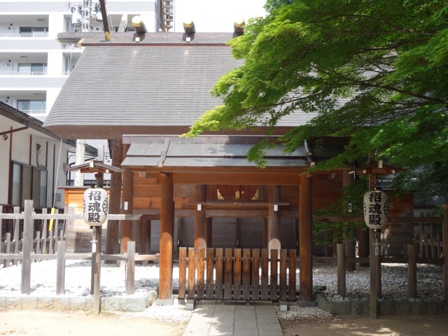 四柱神社