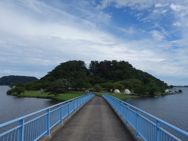 湖山池