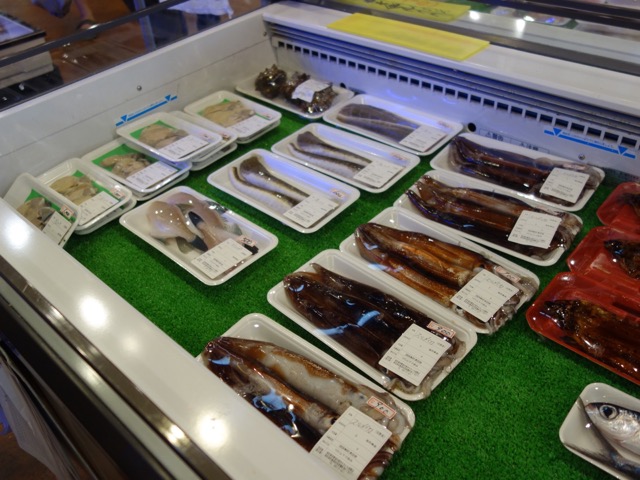 鳥取港海鮮市場かろいち