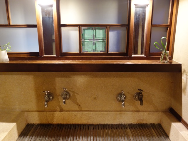 ヨドコウ迎賓館（旧山邑家住宅）