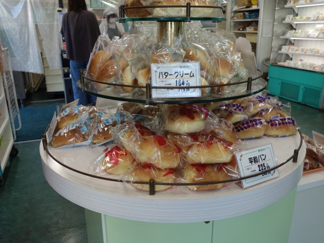 メロンパン本店