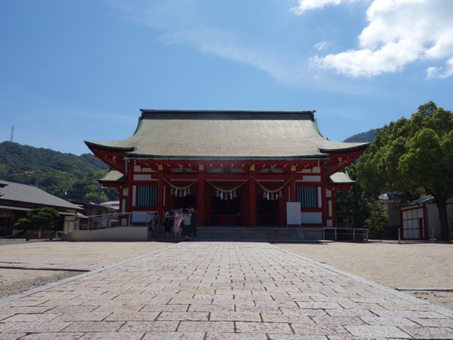 亀山神社